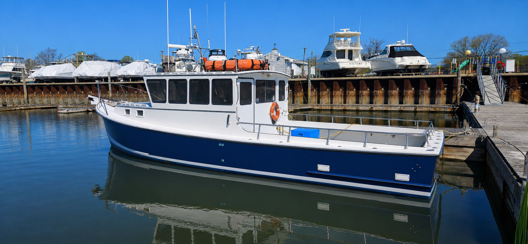 Flying Connie Boat